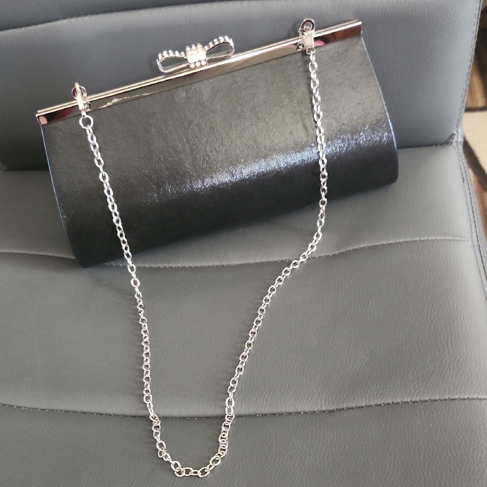 Elegant Black Clutch with Rhinestone Bow